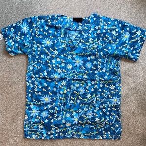XS scrub top